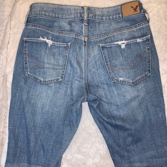 Women’s American Eagle Jeans - Picture 3 of 6
